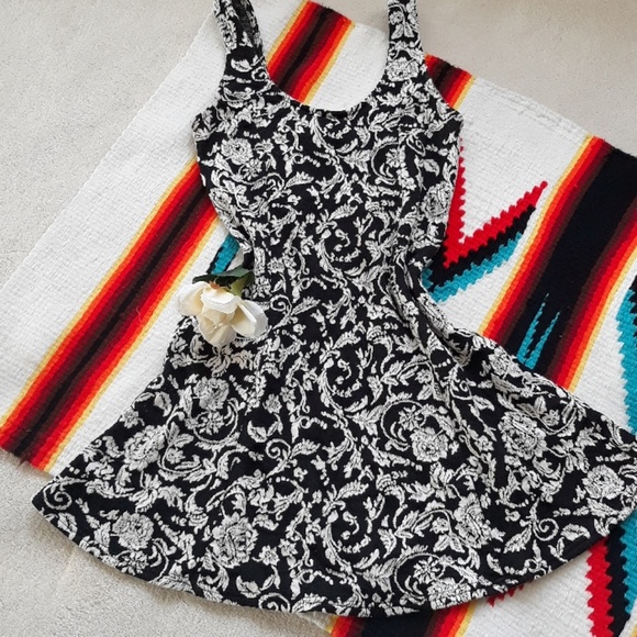 Pins & Needles Dresses & Skirts - Urban outfitters black and white floral dress